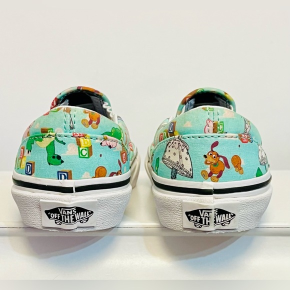Vans x Disney Toy Story Limited Edition Slip-Ons - Picture 4 of 7